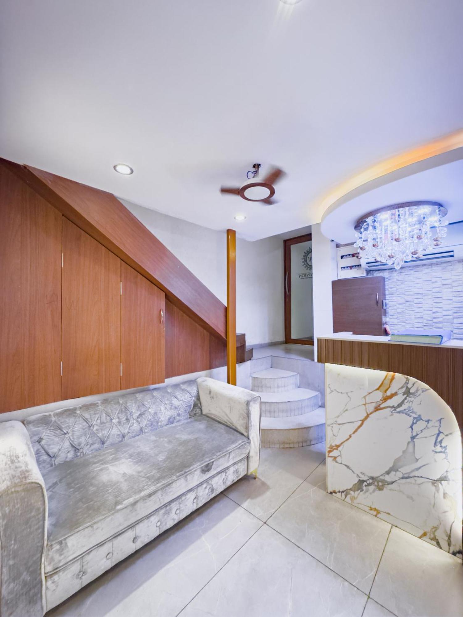 Hotel Winton Мумбай Екстериор снимка